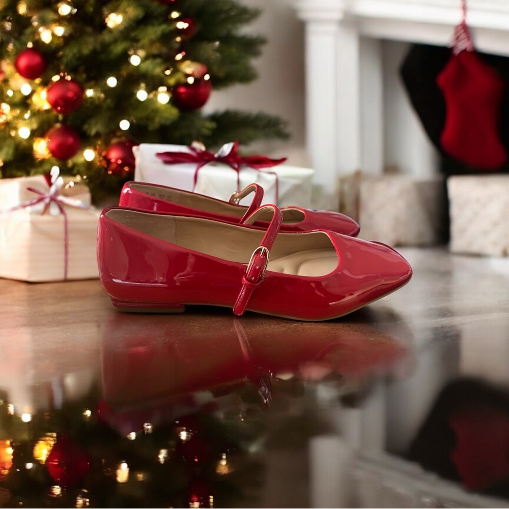 Franco Sarto Red Patent Heels - Picture 5 of 6